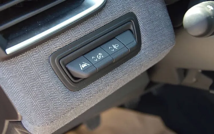 Zunanja slika - Renault Clio - 1.0 TCE 90 TECHNO-KAMERA-NAVI-UGODNO... - 8
