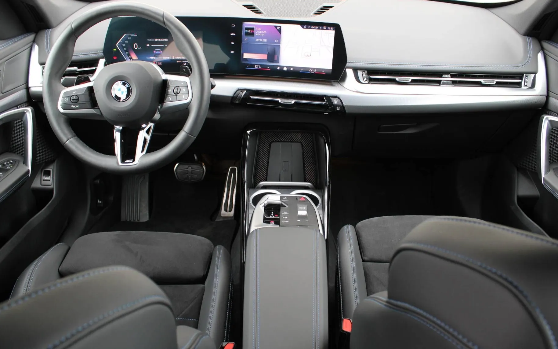 Zunanja slika - BMW X1 - serija :  sDrive18i  AT  M SPORT KAMERA KEYLESS LED - 10