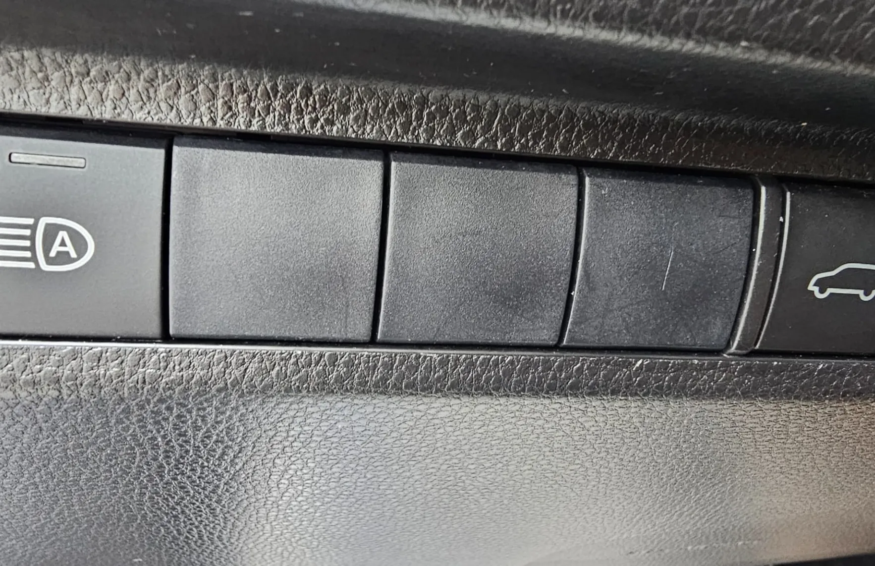 Zunanja slika - Toyota RAV4 - Hybrid 2.5 218 Premium Avt. - 11