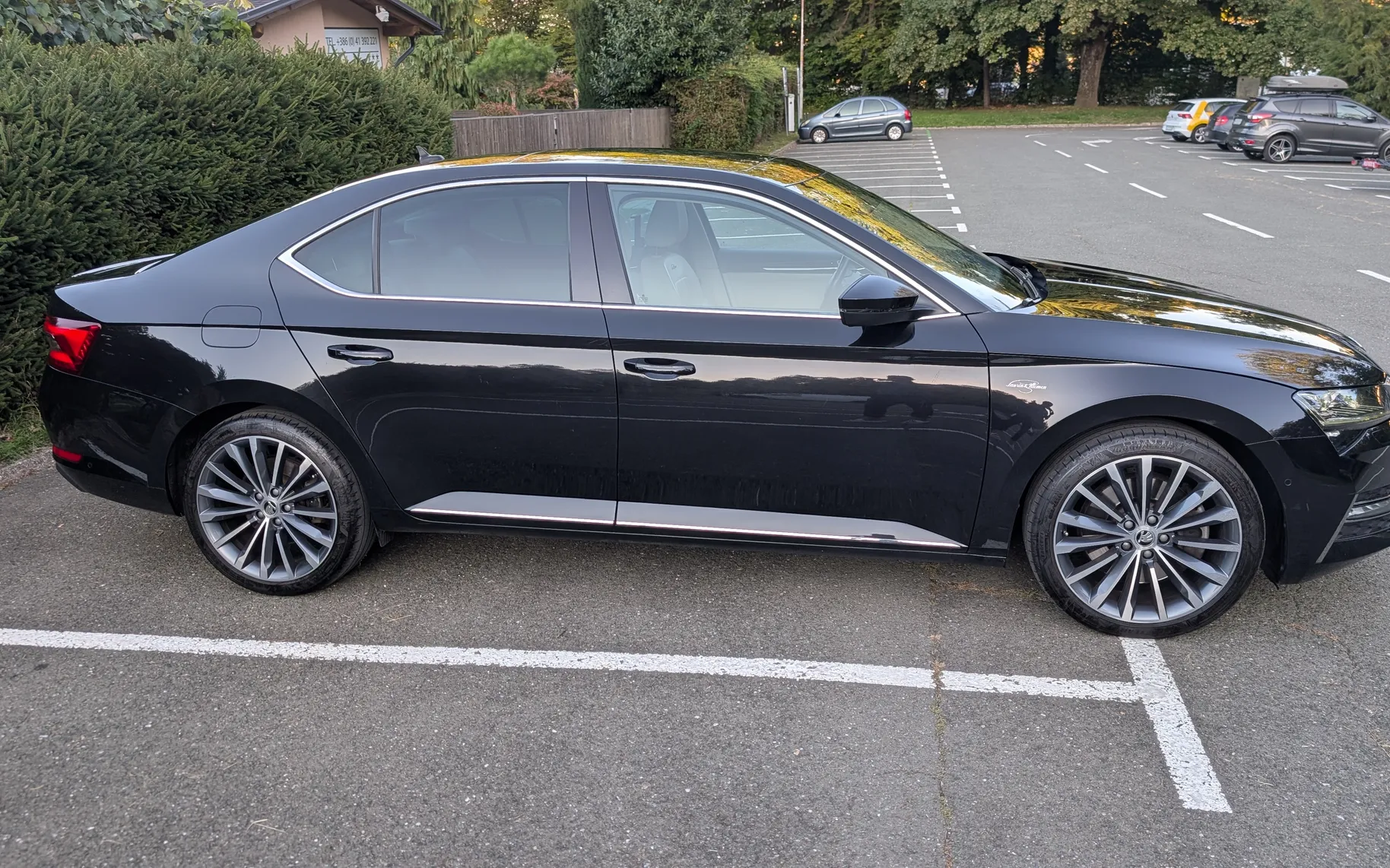Zunanja slika - Škoda Superb - 4x4 2,0 TSI L&K DSG - 2