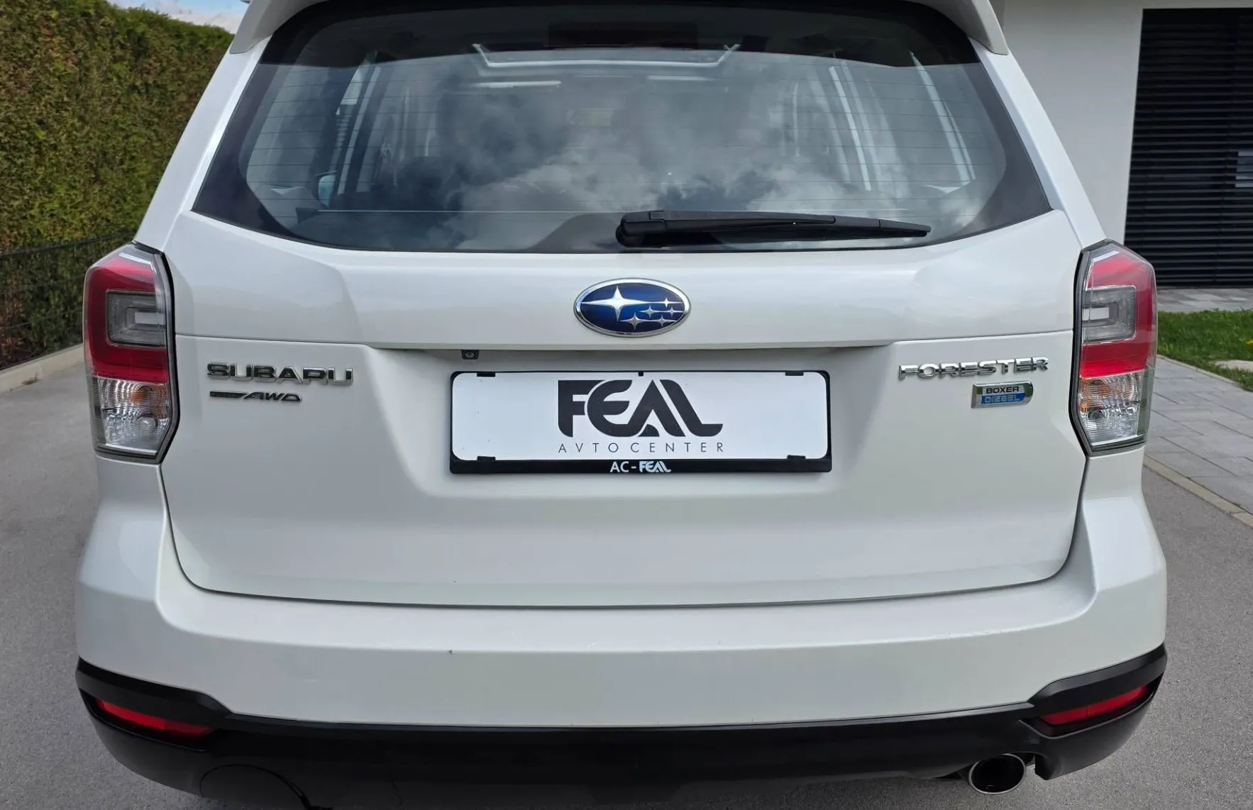 Zunanja slika - Subaru Forester - 2.0D-4X4-1 LASTNIK-143.000KM-PANORAMA-XENON-LED- - 8