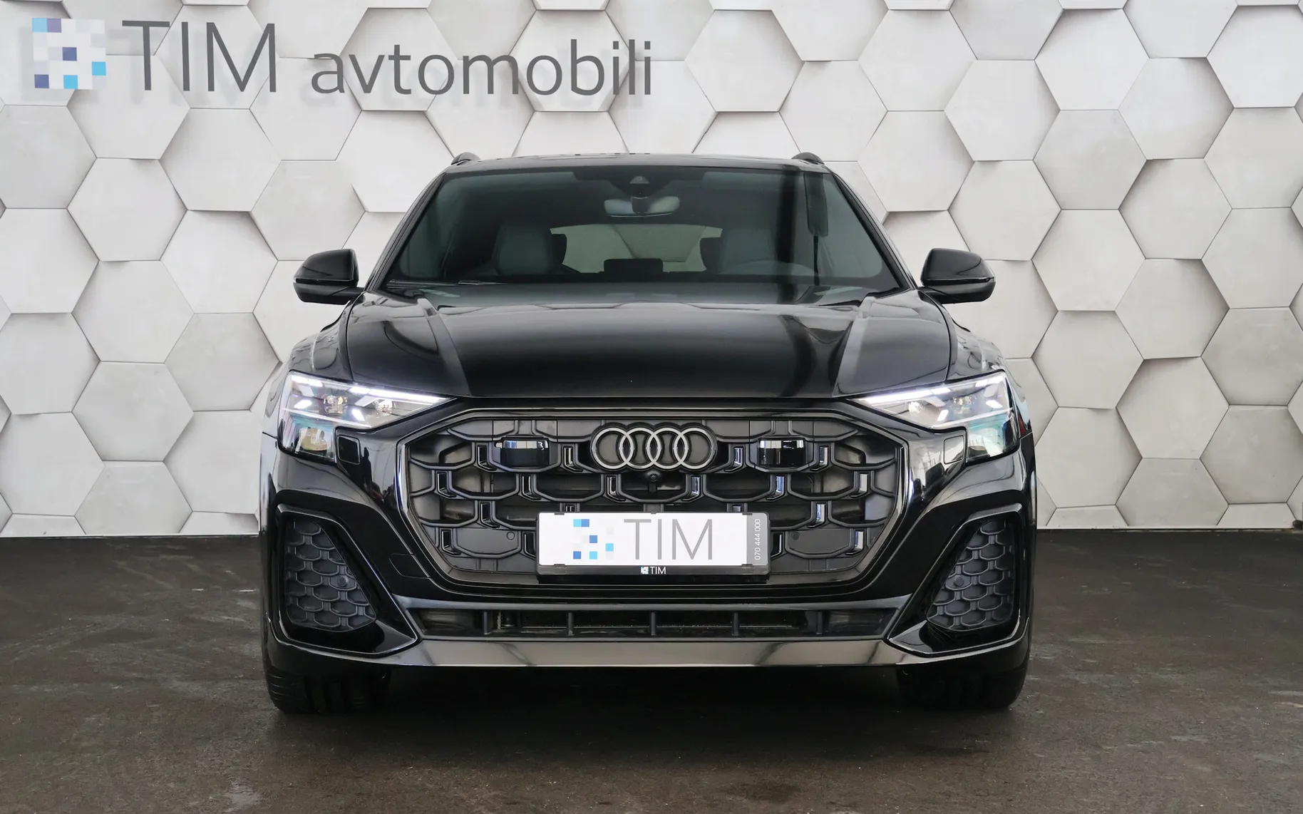 Zunanja slika - Audi Q8 - 50TDI Quattro Tiptronic S-Line - 5