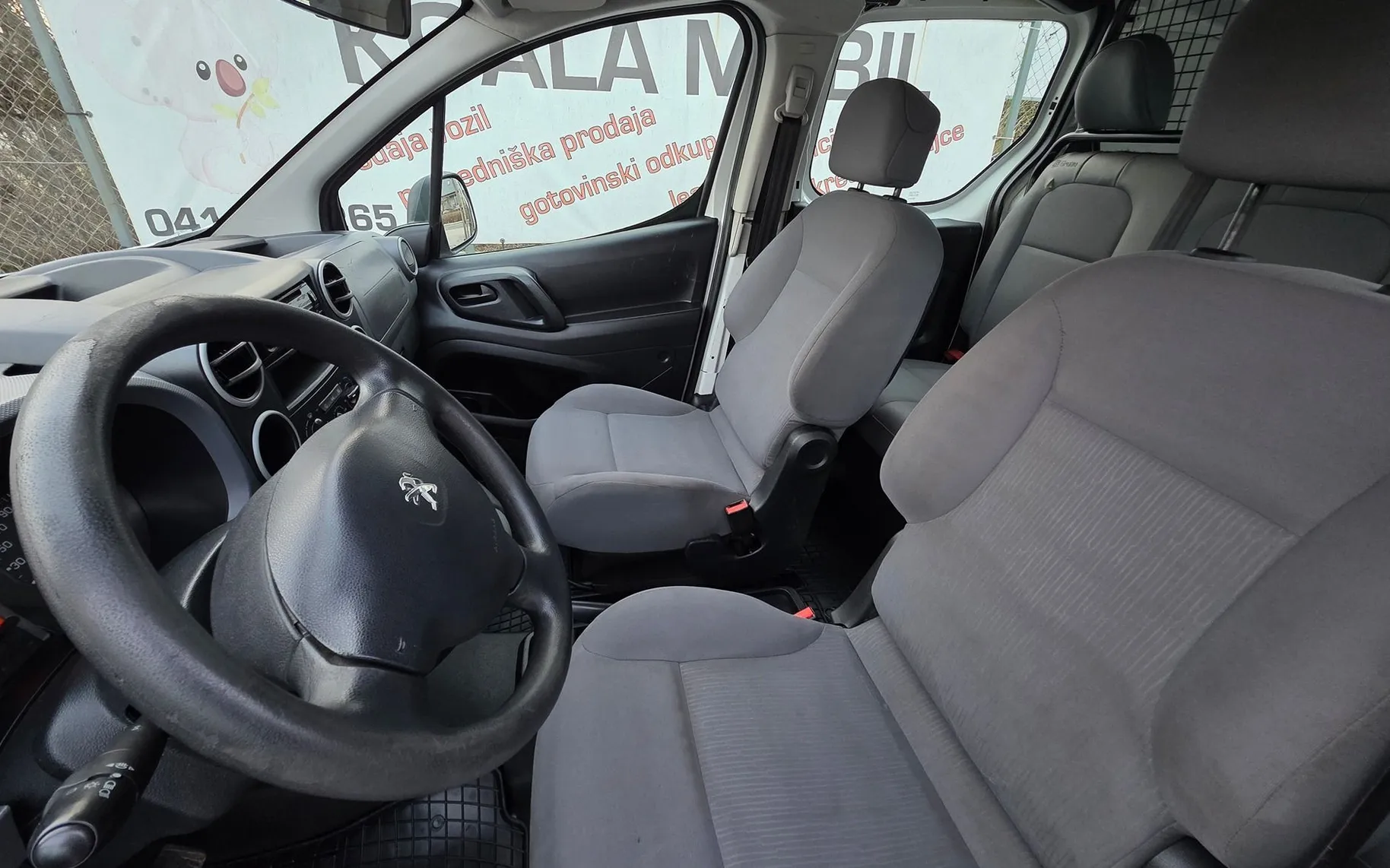 Zunanja slika - Peugeot Partner - ACTIVE 1.6 BlueHdi SLOVENSKI-ALU PLATIŠČA-KLIMA - 10