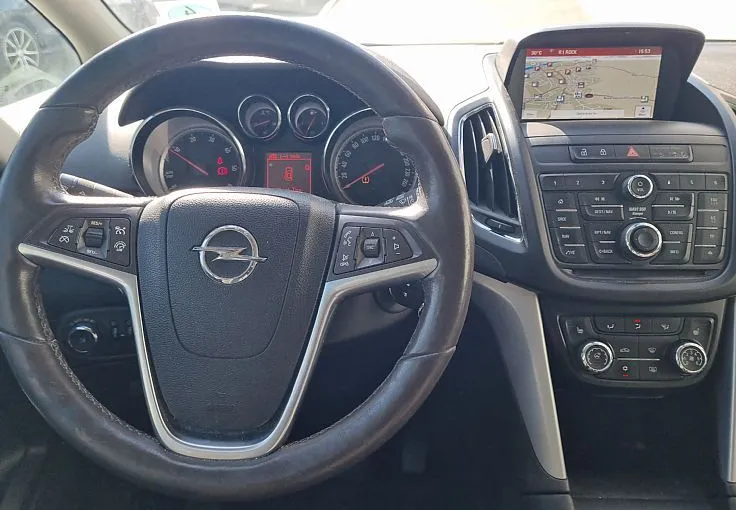 Zunanja slika - Opel Zafira - 1.6 CDTI 100KW  EDITION - 10