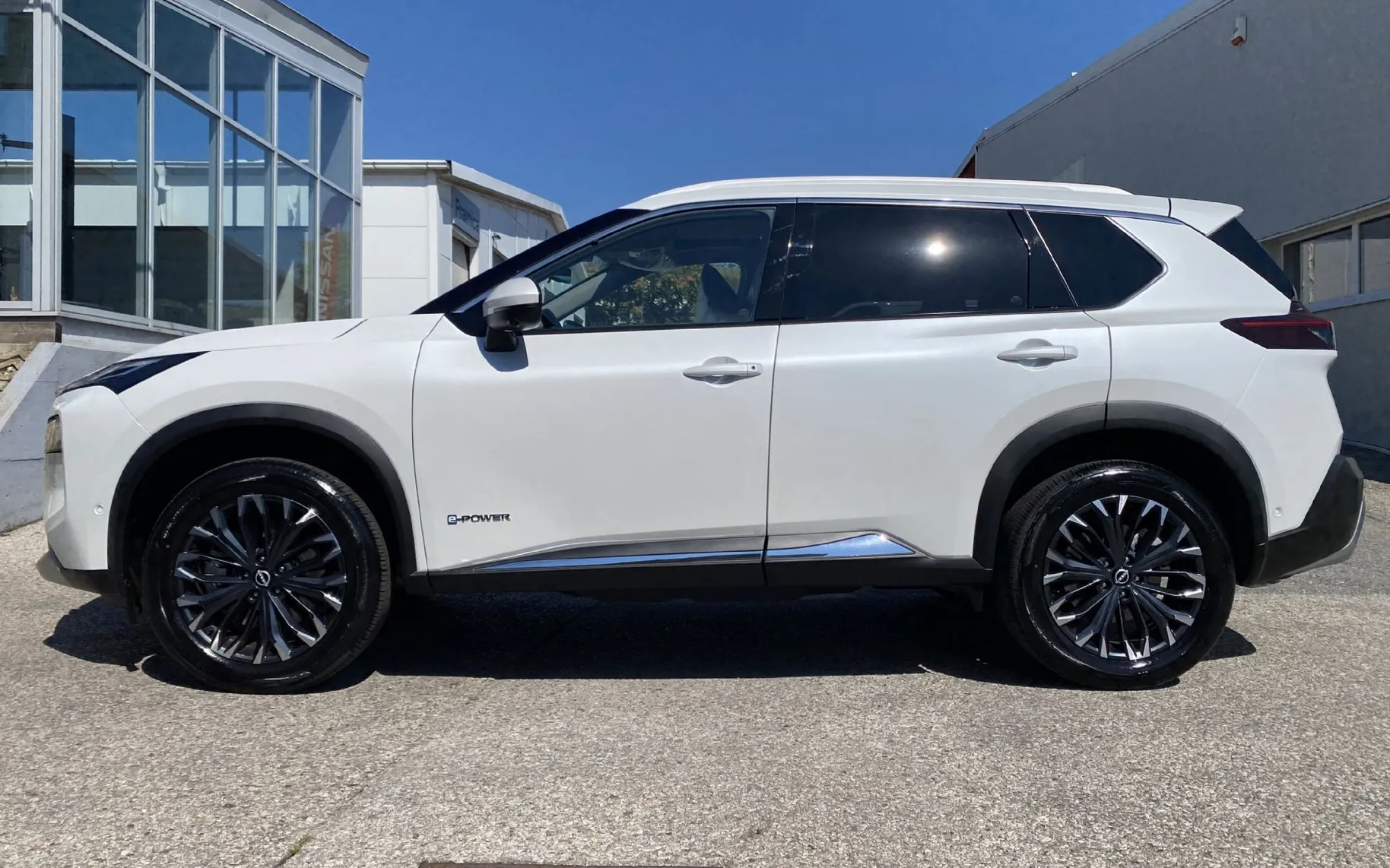 Zunanja slika - Nissan X-Trail - 1.5 HEV E-4ORCE 213 TEKNA - 17
