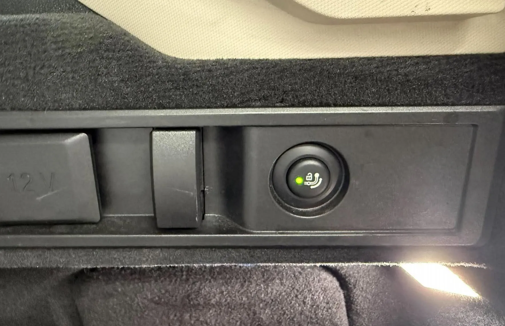 Zunanja slika - BMW Serija 3 - Touring: 320d Touring Sport Line Avt.NEMŠKI+4ALU.USNJE.L - 18