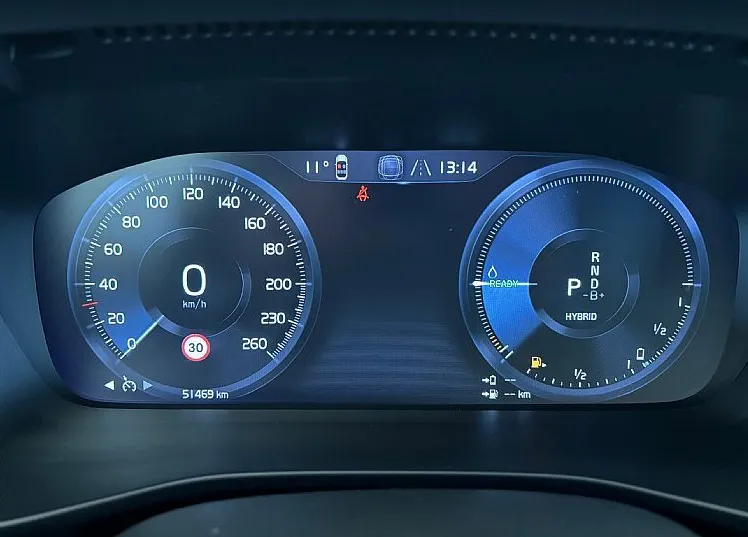 Zunanja slika - Volvo XC40 - T5 Plus Bright Recharge AT FWD - 20