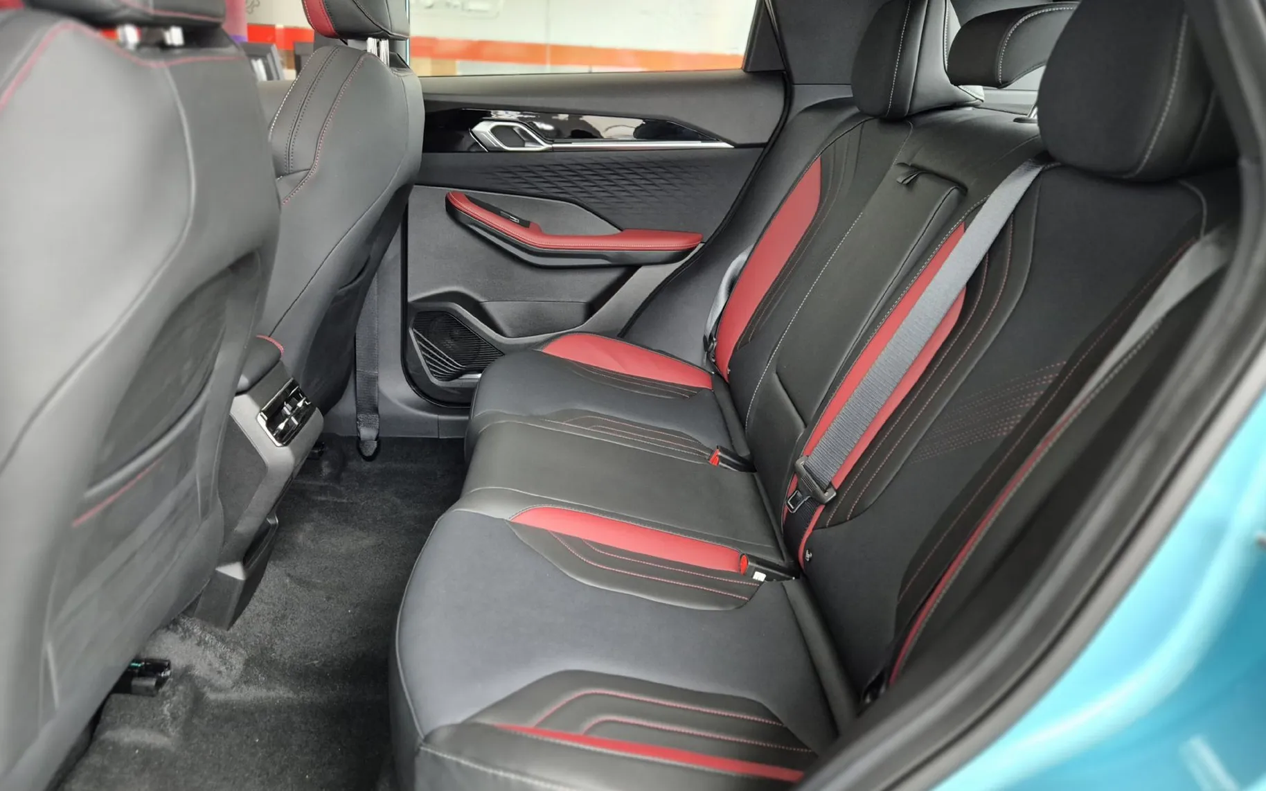 Zunanja slika - Geely Coolray - 1.5-TD-GF-7DCT - 11