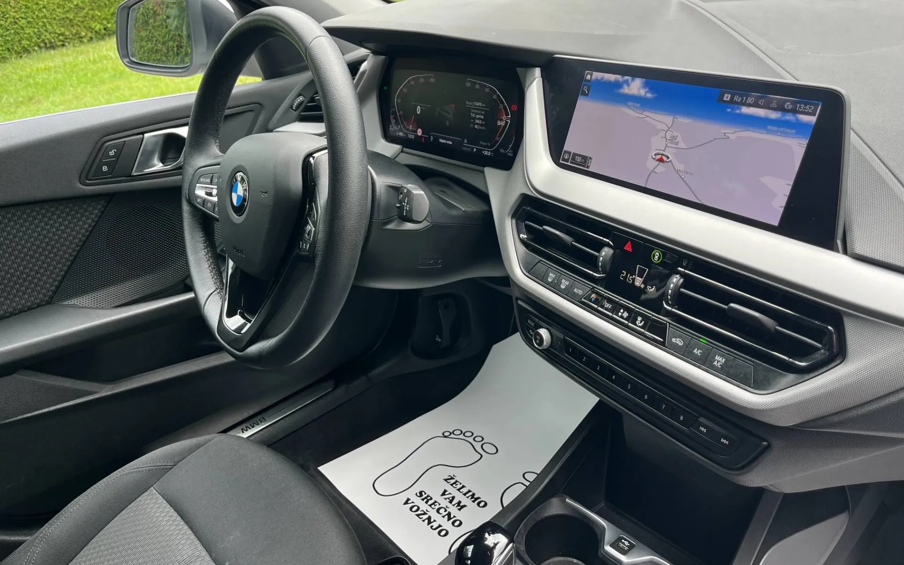 Notranja slika - BMW serija 1: - 116d-1 LASTNICA-ALU-LED-NAVI-KAM-ODLIČEN - 11