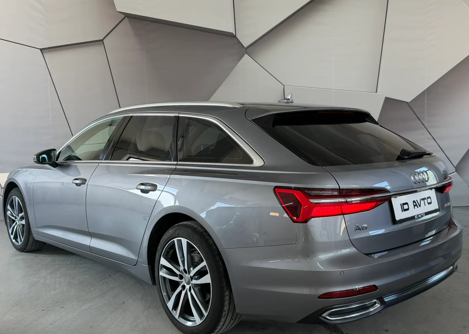 Zunanja slika - Audi A6 - Avant 40 TDI S tronic - 4