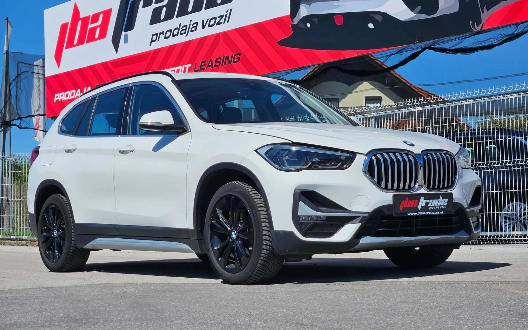 Zunanja slika - BMW X1 - xDrive20d xLine Avt. LED,HUD,USNJE,PANORAMA - 1