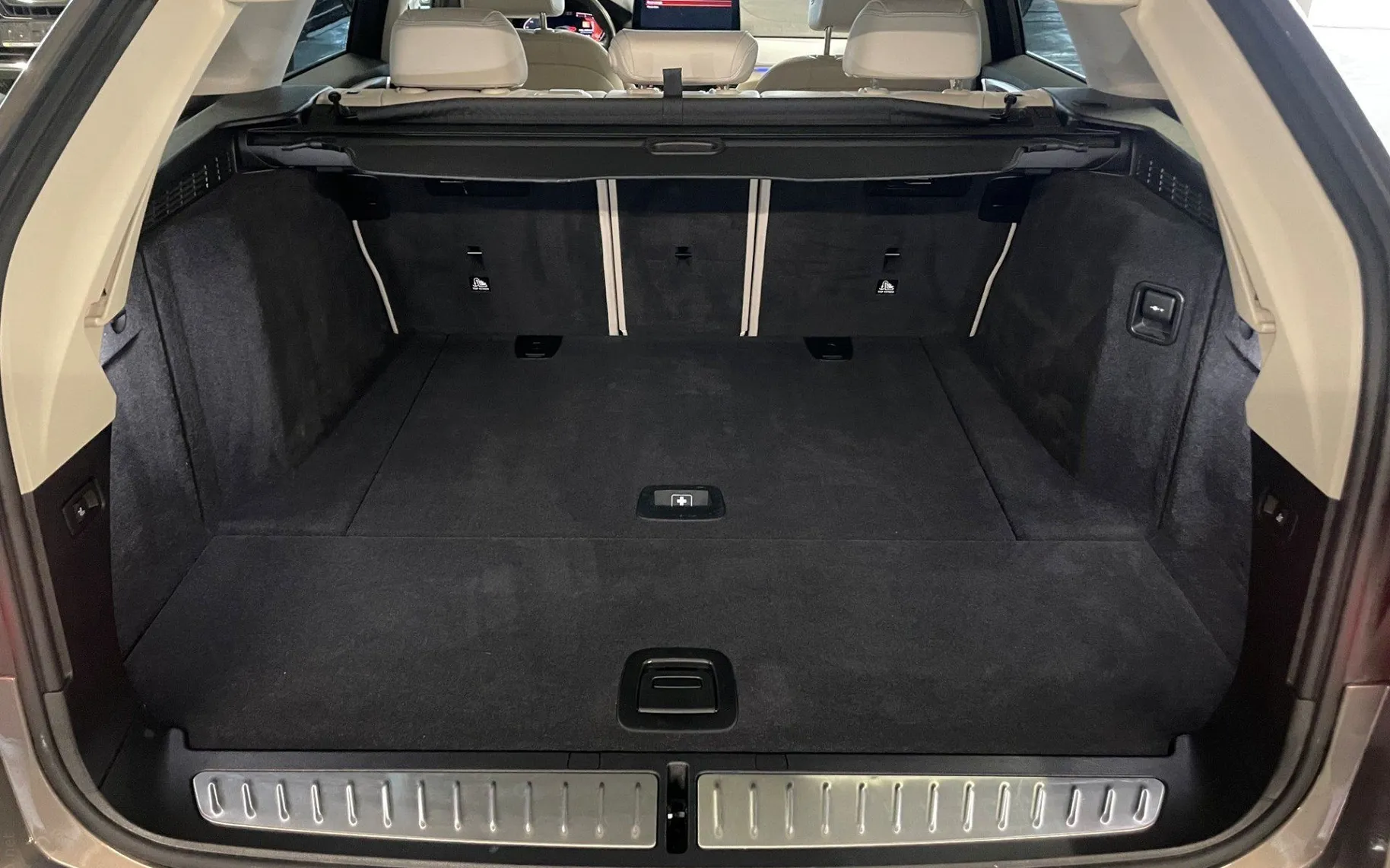 Zunanja slika - BMW Serija 5 - 530d xDrive Touring Avt. LED.NAVI.KAMERA.OGR.SEDEŽ - 5