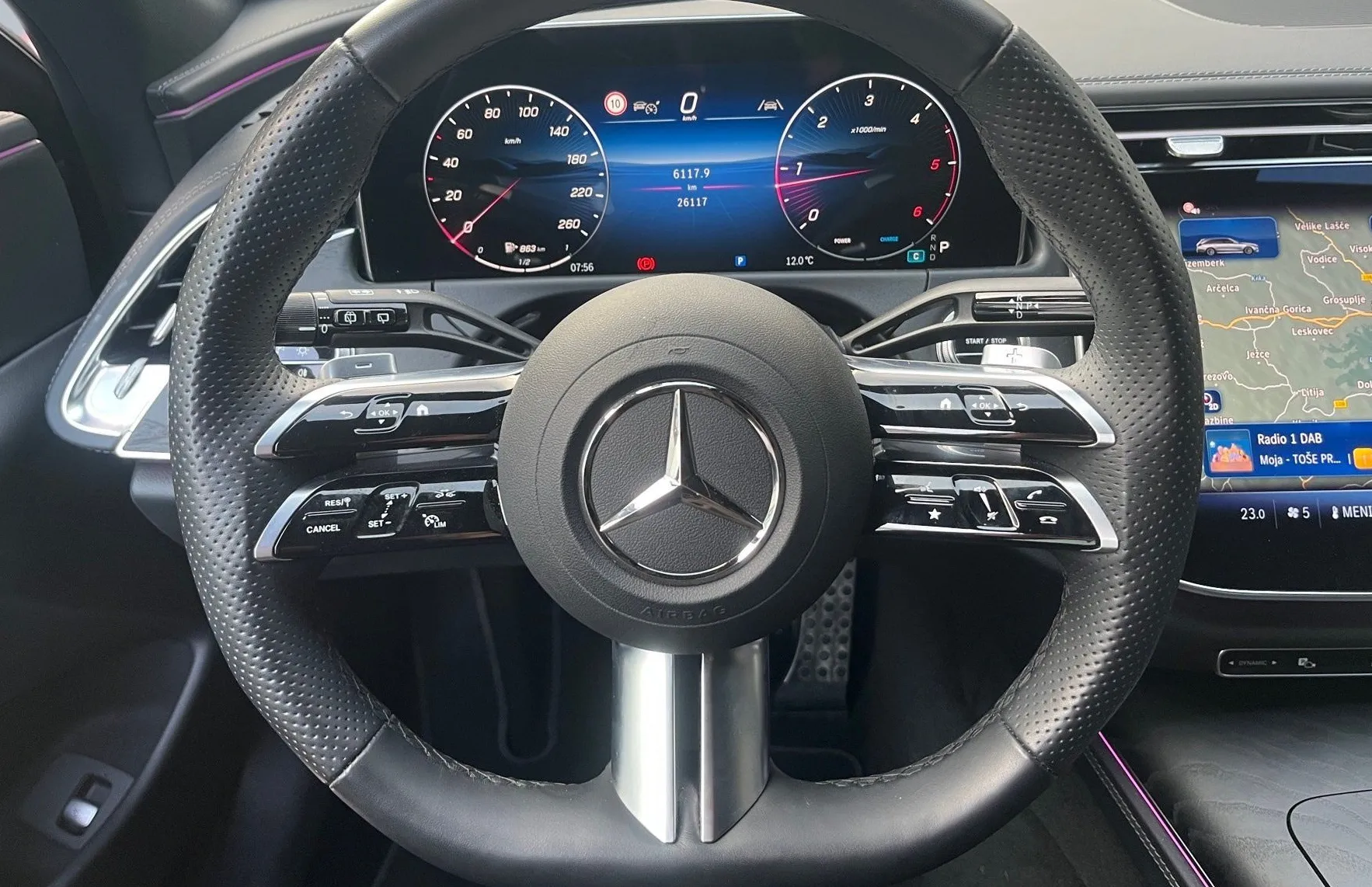 Zunanja slika - Mercedes-Benz E-Razred - E 220 d T AMG Line Avt. - 8