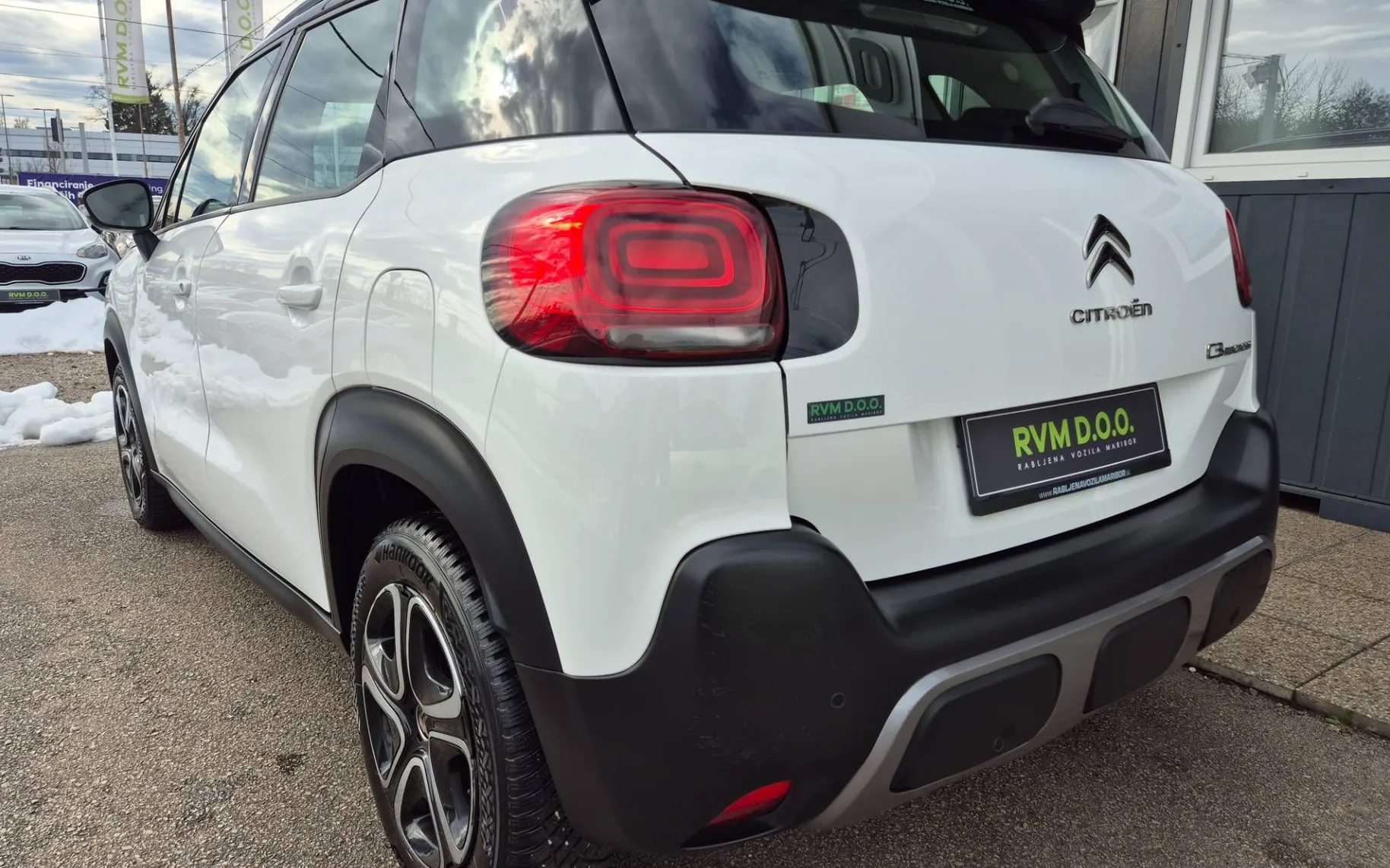 Zunanja slika - Citroën C3 Aircross - FEEL°BLUEHDI°LED°2.LAST°NAVI°PDC°TOUCH°LANE ASSI.. - 3