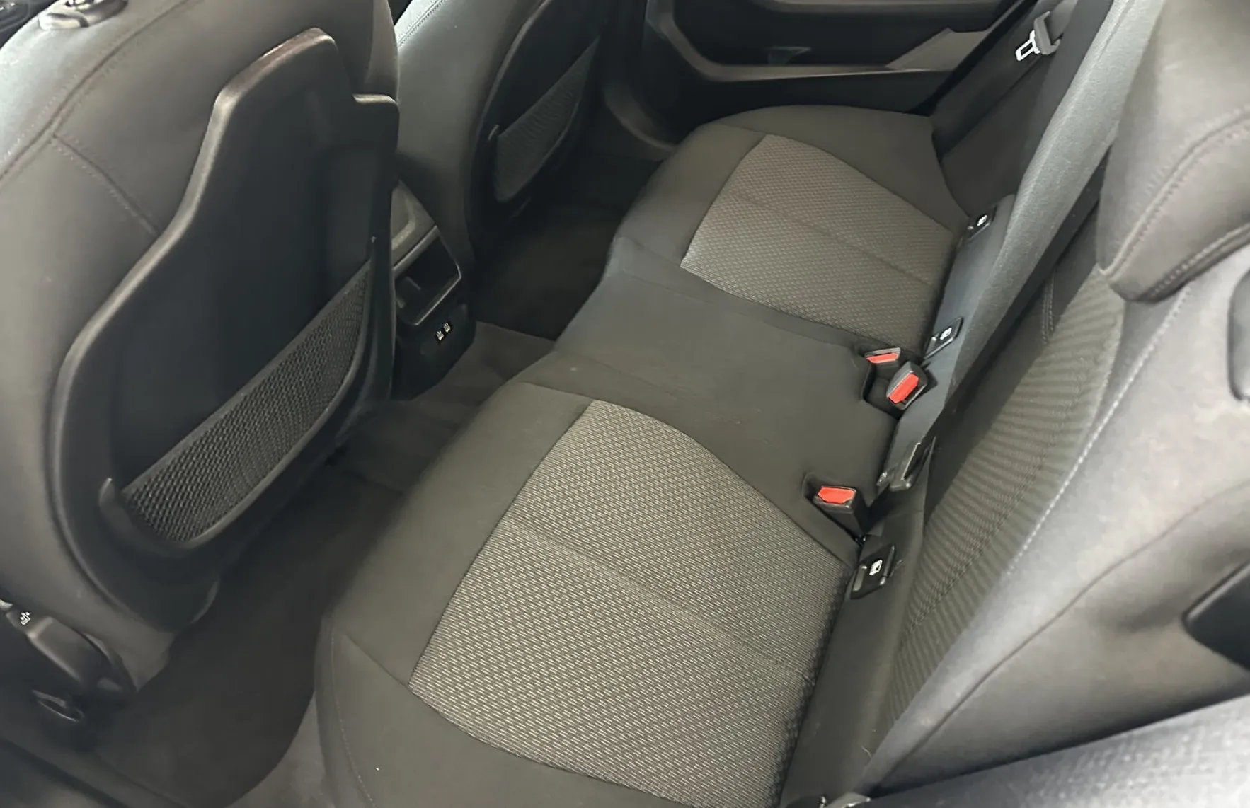 Zunanja slika - BMW Serija 1 - : 116d.NEMŠKI+4 GUME.NAVI.AUTOMATIK.SAMO 118.000KM - 7