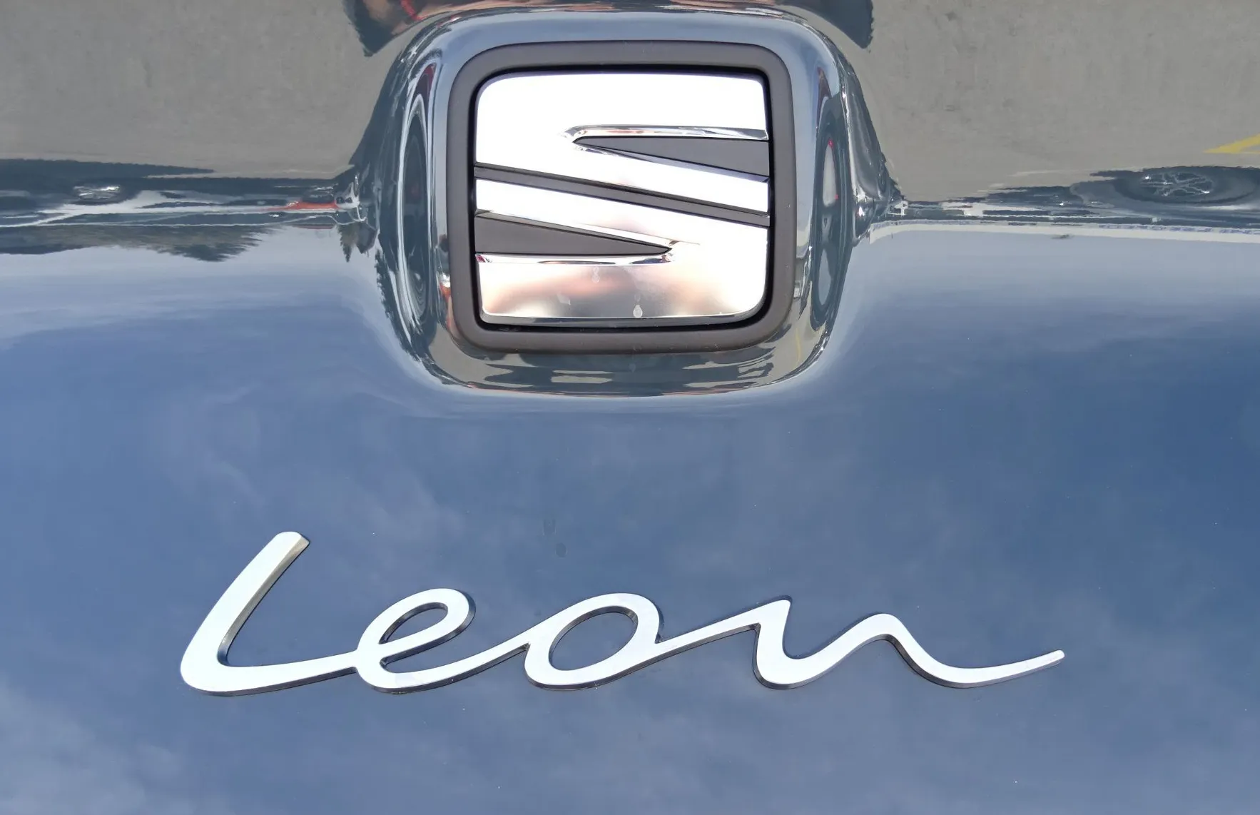 Zunanja slika - Seat Leon - 1.5 TSI SP STYLE 116KM - VLEČNA KLJUKA - - 19