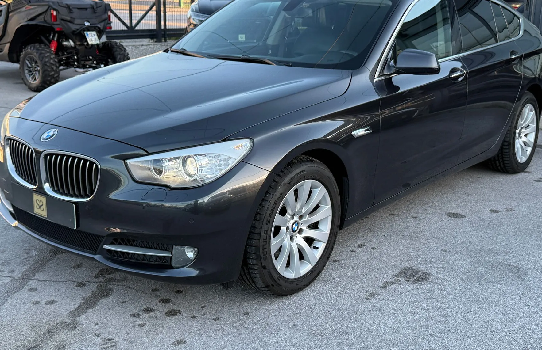 Zunanja slika - BMW serija 5 Gran Turismo: - 520d GT Avt BiXenon 18Col 4Cklima GRsed Na - 4