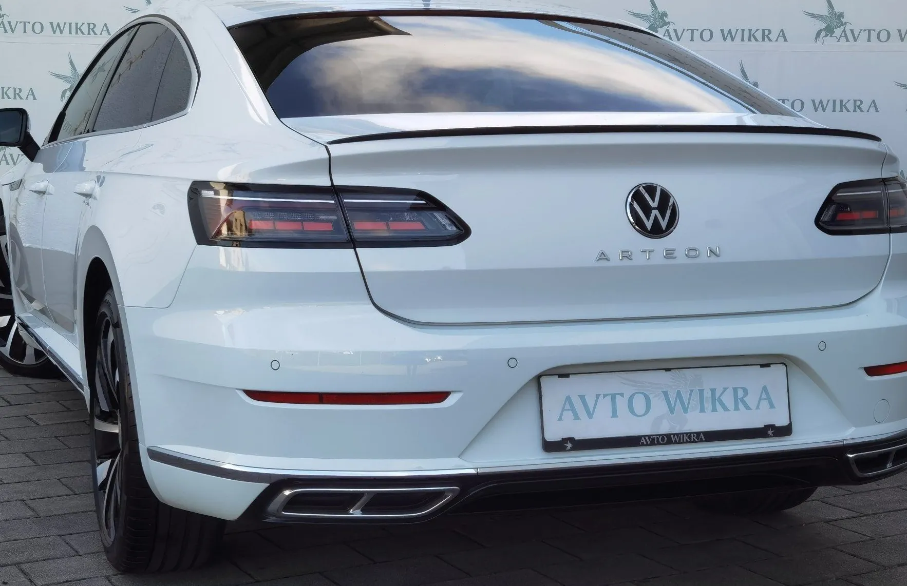Zunanja slika - Volkswagen Arteon - 2.0TDI DSG R-Line IQ.MATRIX•ACC•BLIS•GRETJE•KLJUKA - 3