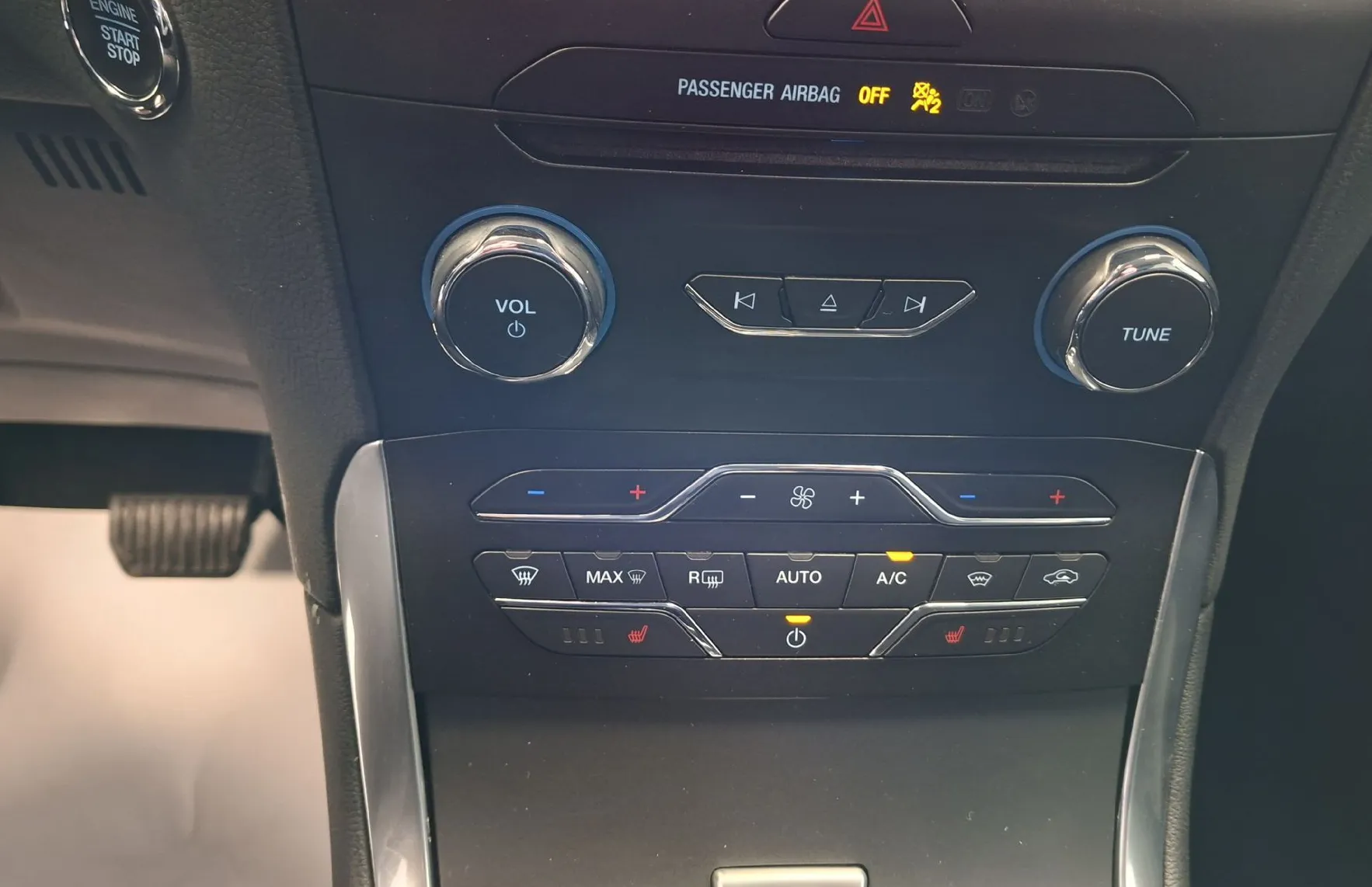 Zunanja slika - Ford S-MAX - 2.0 EcoBlue 110 kW FWD Titanium Auto-LED-NAVI- - 10