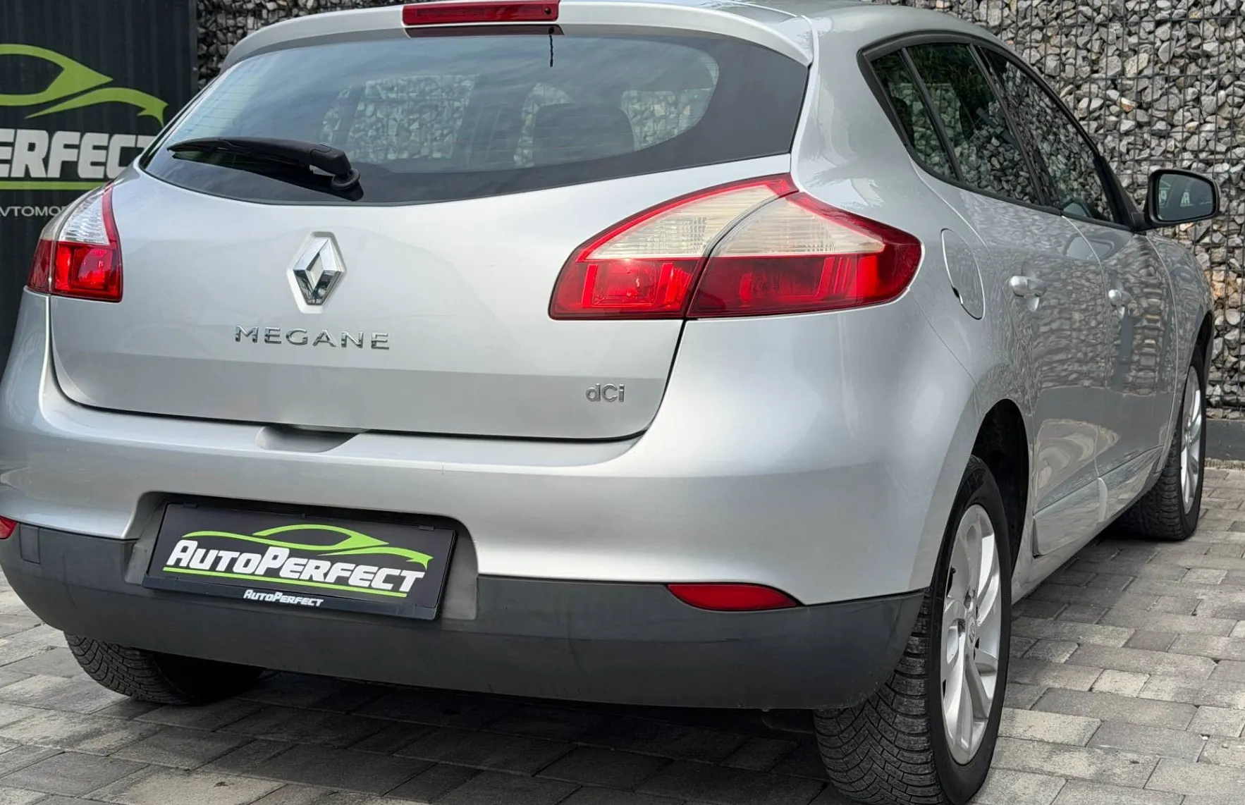Zunanja slika - Renault Mégane - Megane Berline 1.5 dCi |SLO|2 CON. KLIM.| - 6