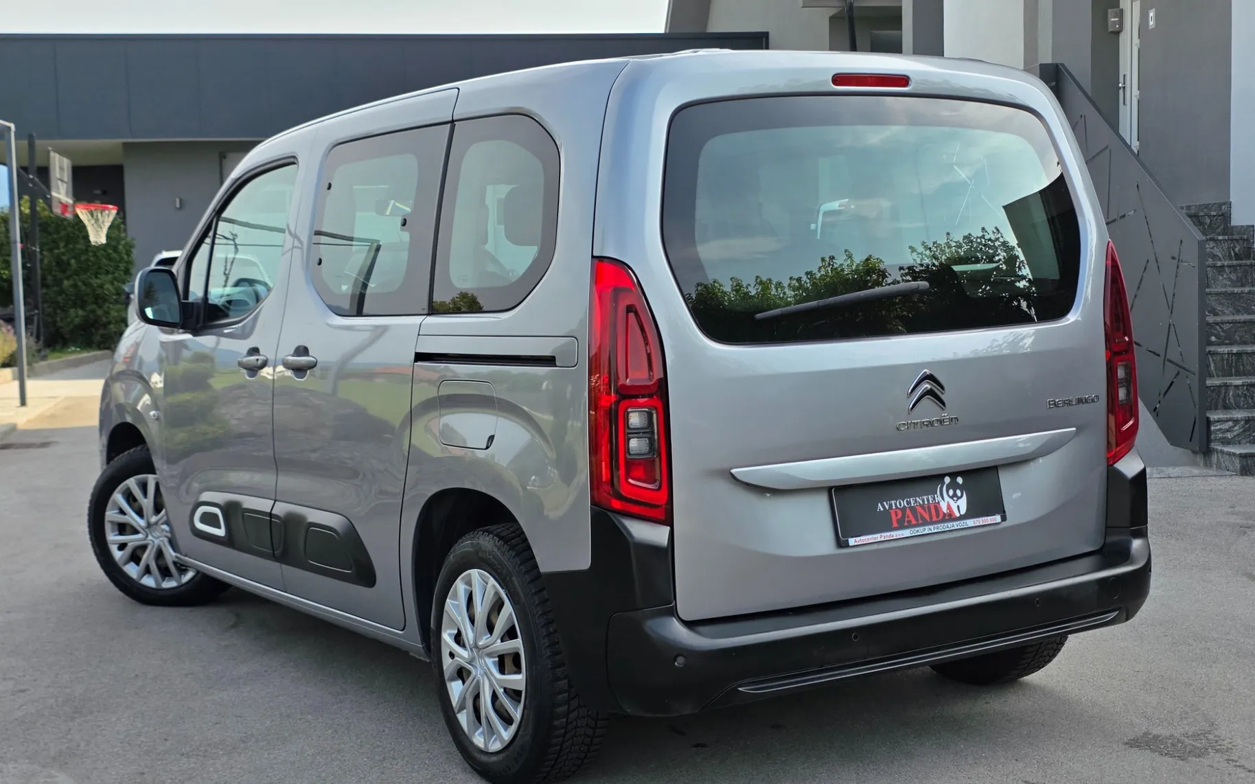 Zunanja slika - Citroën Berlingo - 1,5 BlueHDi 100 Live M - 3