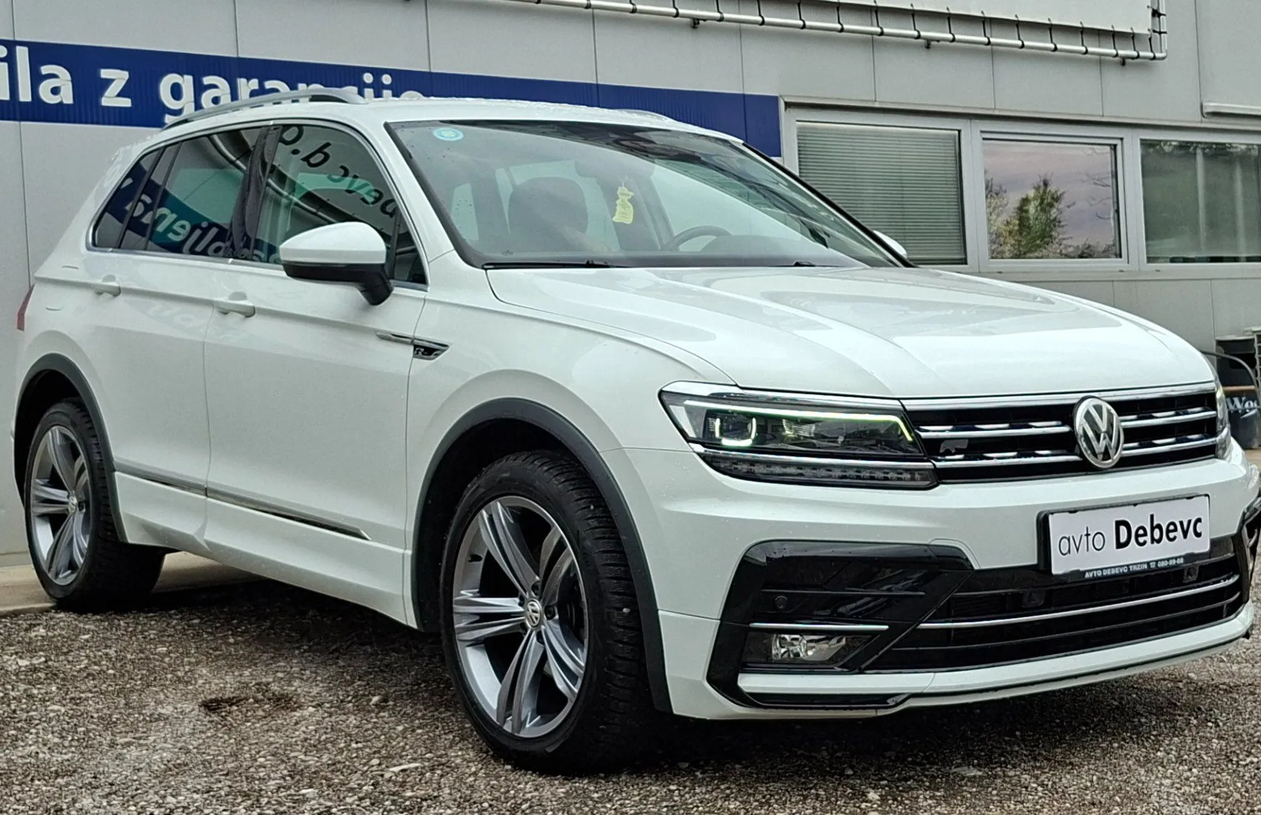 Zunanja slika - Volkswagen Tiguan - 4motion 2.0 TDI R-Line Edition - 3