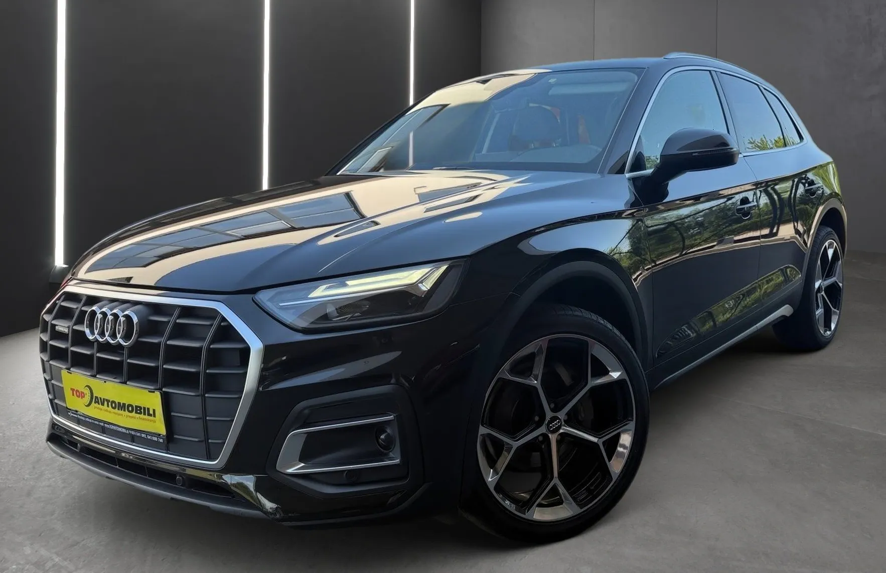 Zunanja slika - Audi Q5 - 40 TDI QUATTRO RADAR VIRTUAL KAMERA PDC TOP - 1