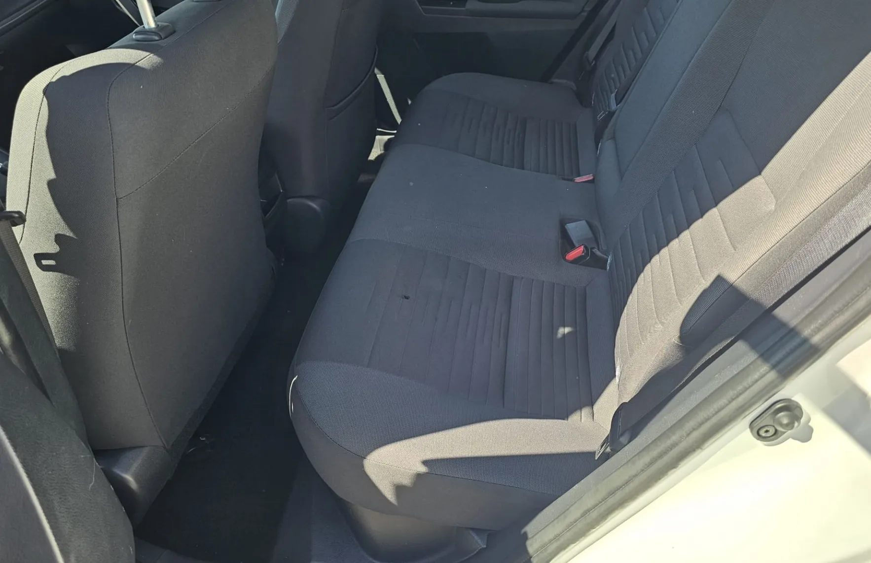 Zunanja slika - Toyota Auris - 1.8 VVT-i Luna Hibrid|navi|LED|gretje sed|kamera - 10