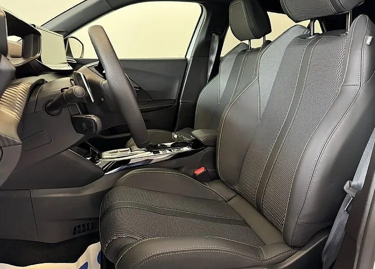 Zunanja slika - Peugeot 2008 - GT HIBRID 145 - NOVO - 7