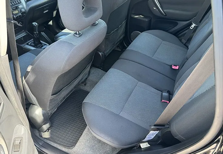 Zunanja slika - Toyota RAV4 - 2.0d 116ks 4x4 °SLO-POREKLO° °SAMO 190.900 km° - 11