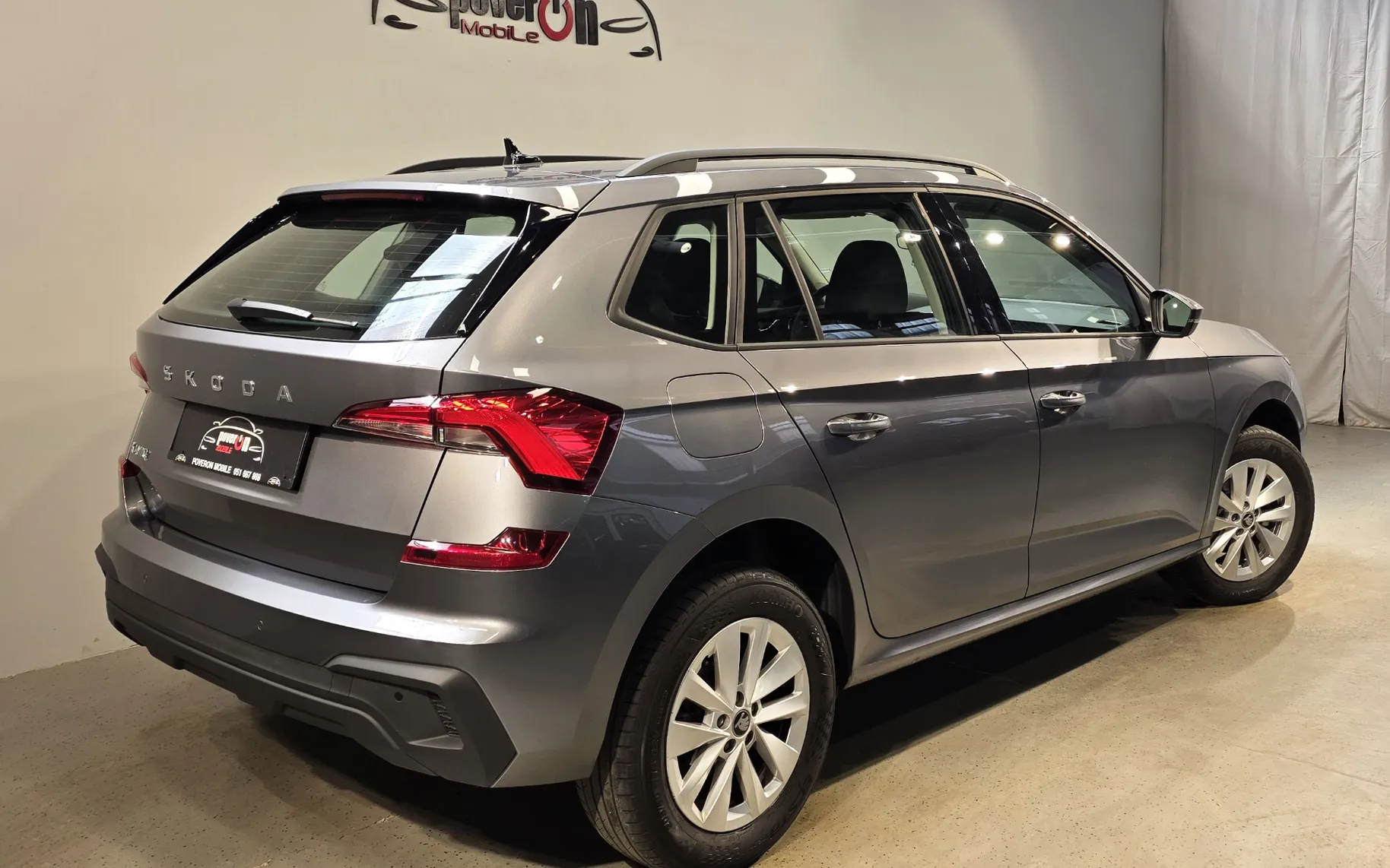 Zunanja slika - Škoda Kamiq - 1,0 TSI Style DSG 1.LAST SLO TEMP VIRTUAL LANE ALU LED - 4
