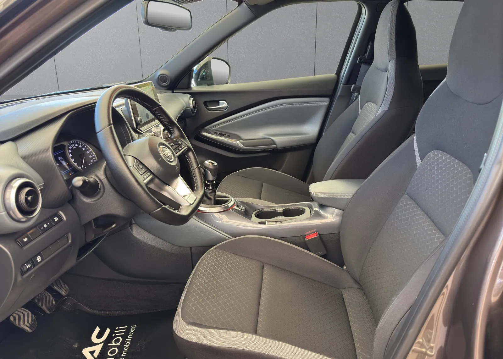 Zunanja slika - Nissan Juke - 1,0 - 6
