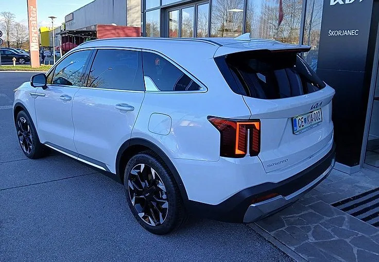 Zunanja slika - KIA Sorento - 2.2 CRDi EX Limited. 8 DCT AWD 148kW - AKCIJAA - 2