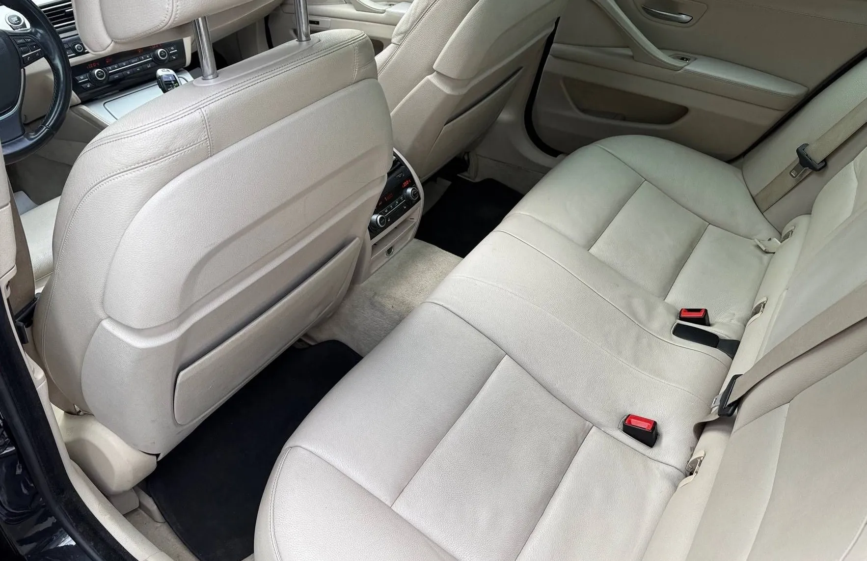 Zunanja slika - BMW Serija 5 - Touring: 525d xDrive BI-XENON ACC NAVI PDC PANO KAM TOP - 19