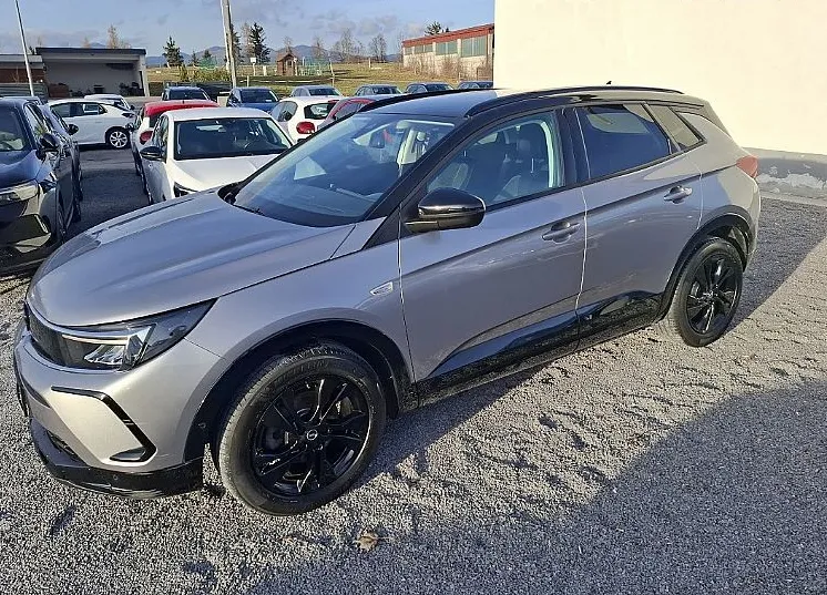 Zunanja slika - Opel Grandland - 1.2 TURBO 130KM GS - servisna zgodovina - 1