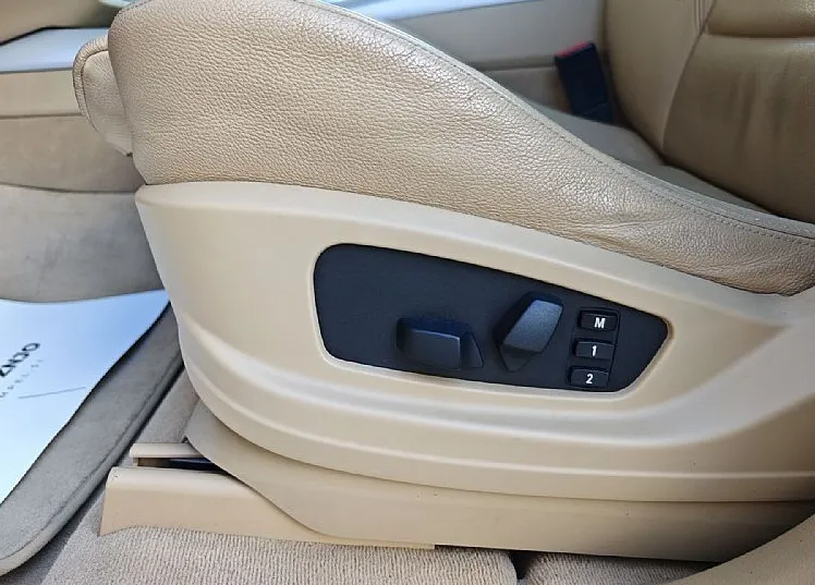 Zunanja slika - BMW X5 - serija : 3.0d - SLO - PANORAMA - KLJUKA - 139€ MESEČNO - 9