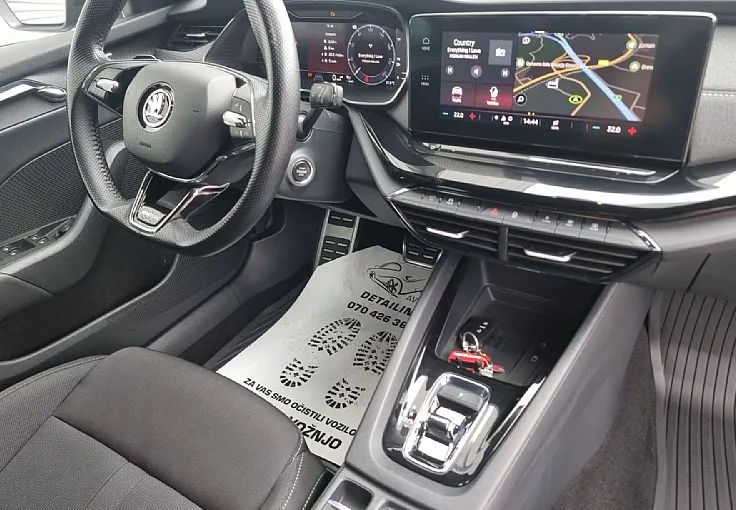 Zunanja slika - Škoda Octavia - 2.0 TDI-DSG-SPORTLINE-KEYLESS-RADAR - 10