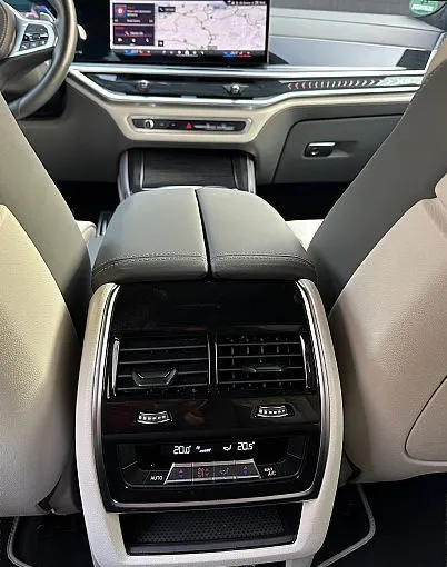 Zunanja slika - BMW X5 - serija : xDrive50e-MSPORT-INDIVIDUAL-ALCANTARA STROP-H K-22 - 9