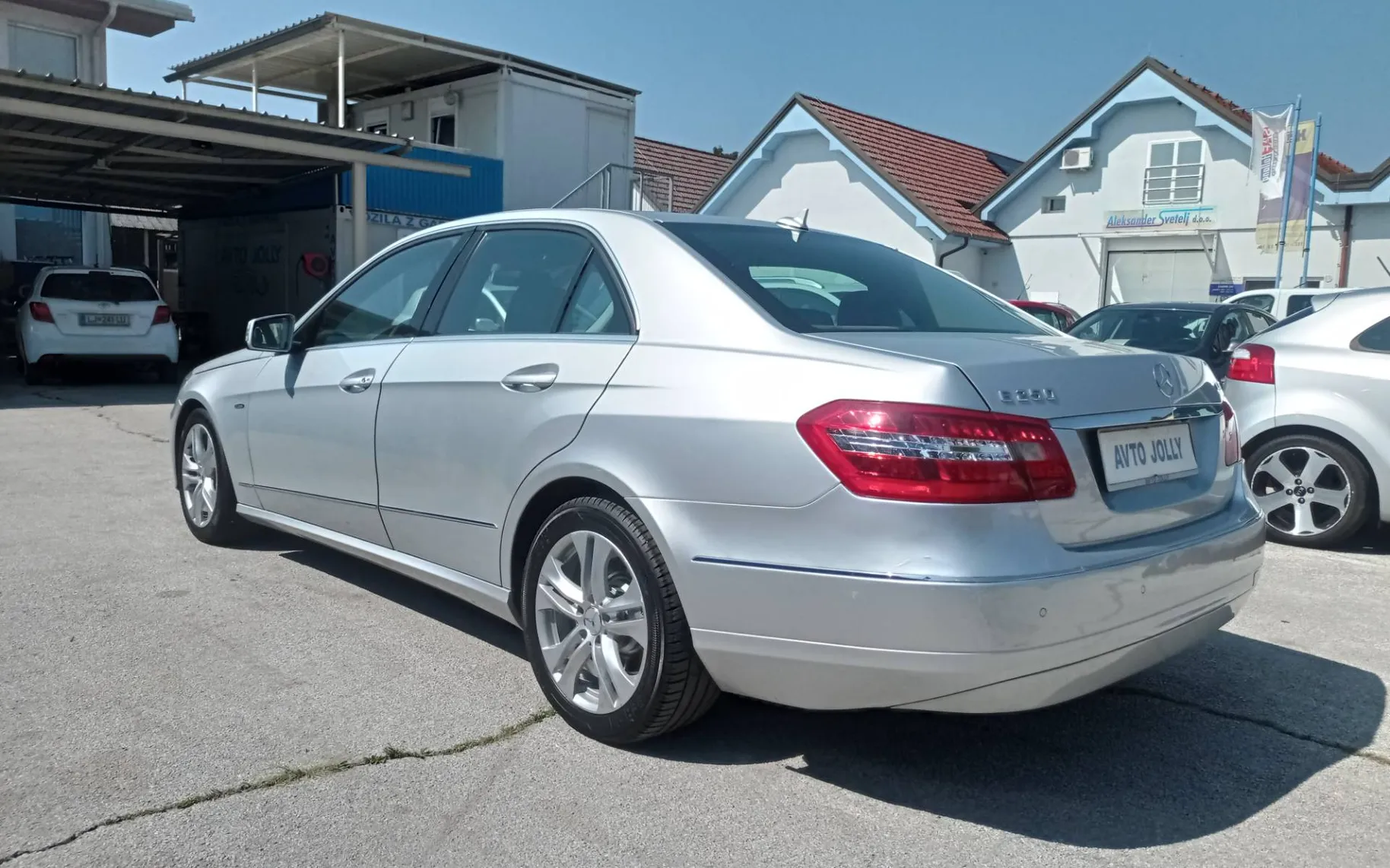 Zunanja slika - Mercedes-Benz E-Razred - E-Razred - 2