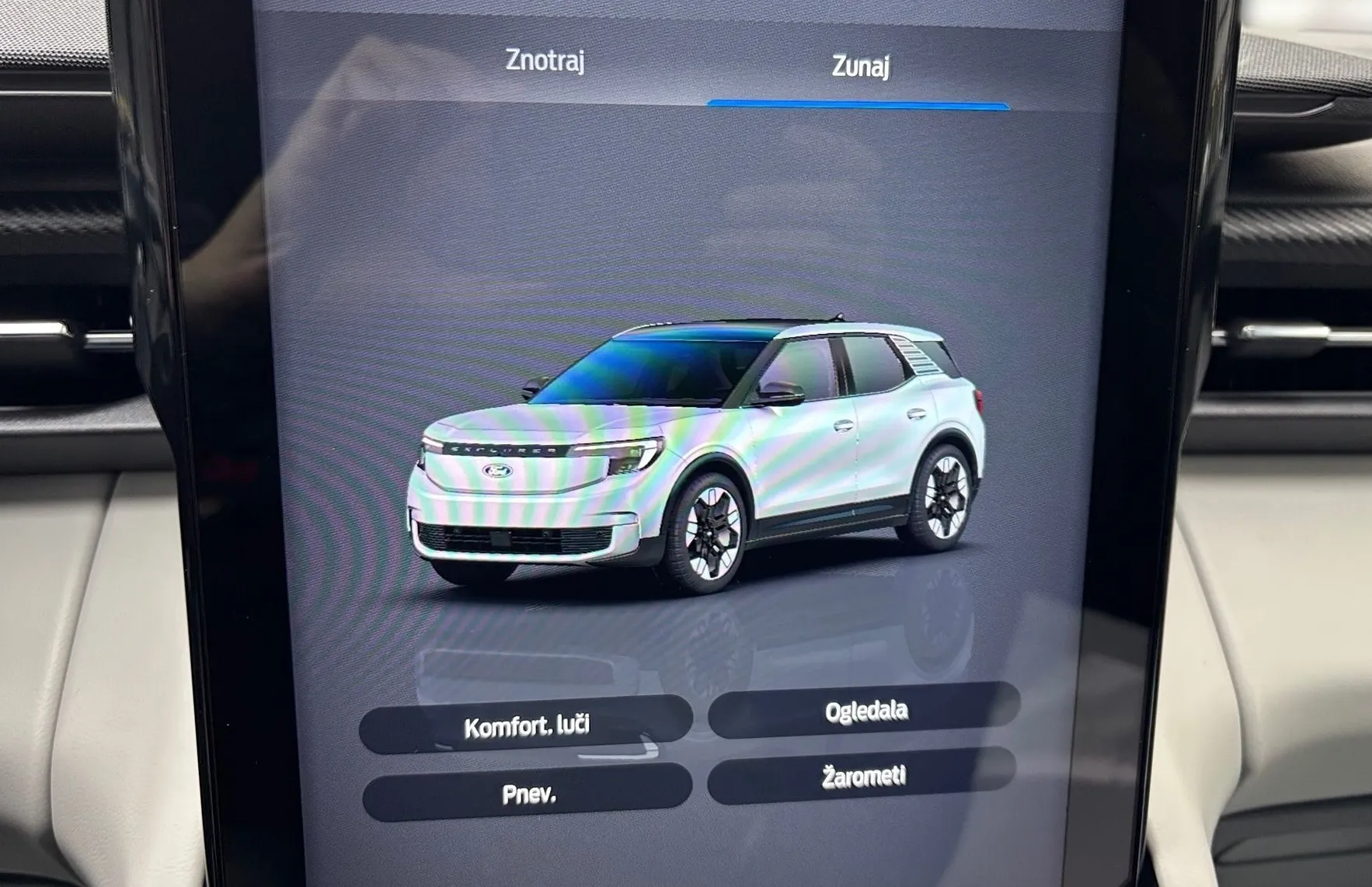 Zunanja slika - Ford Explorer - EV PREMIUM dv elektro79 kWh 250 kW AT AWD - 20