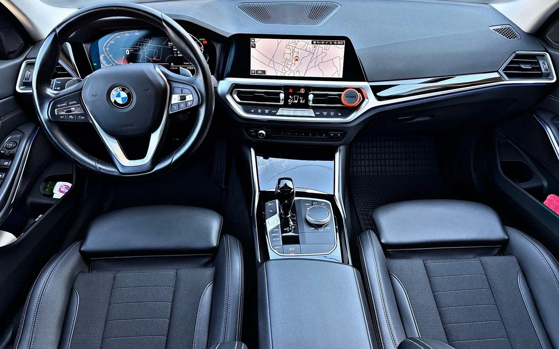Notranja slika - BMW serija 3: - 320d xDrive Sport Line Avt - 7