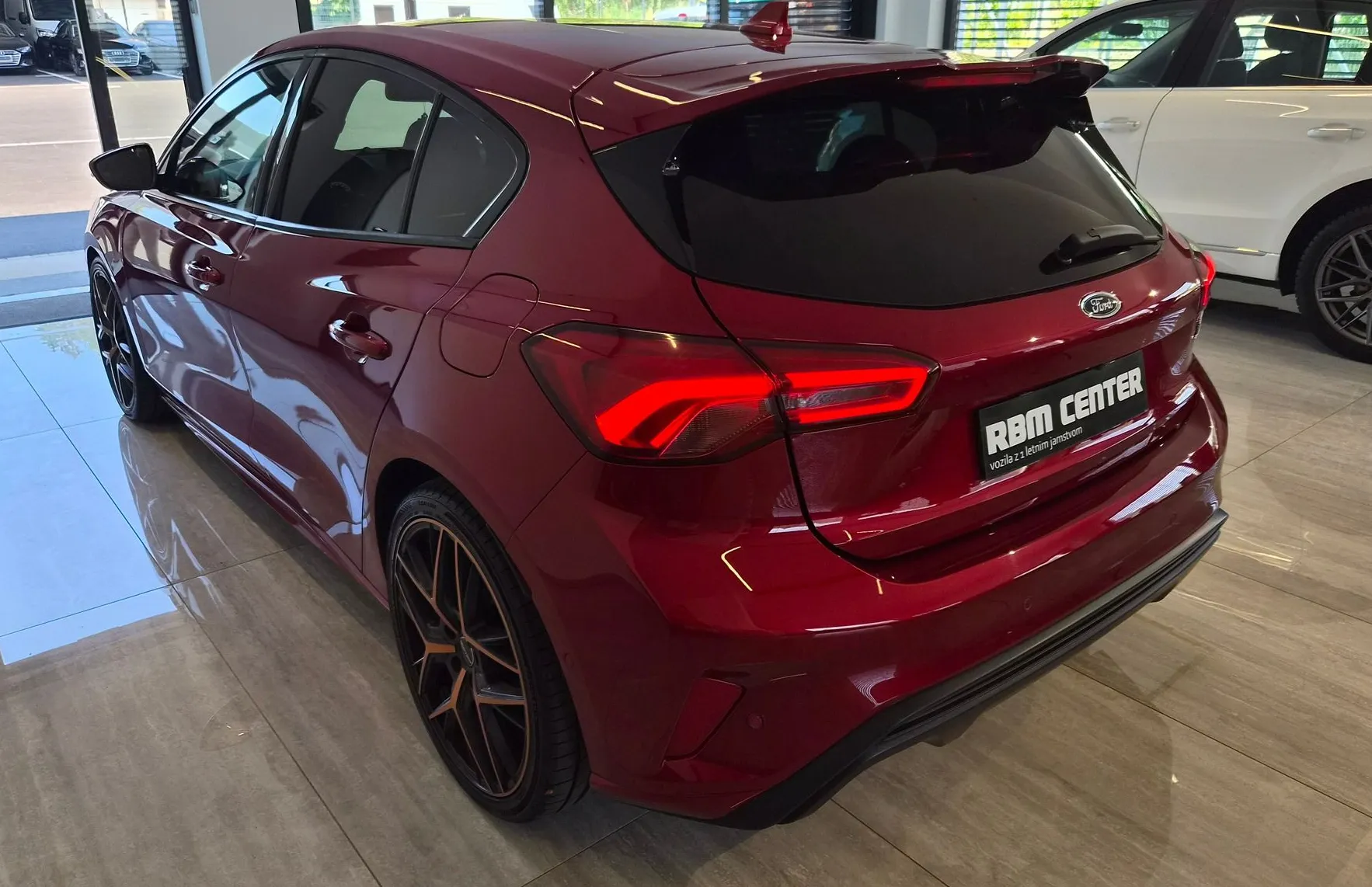 Zunanja slika - Ford Focus - 2.0 EcoBlue ST HUD|RECARO|HIFI|KEYLESS|WEB|KAM|ACC - 5