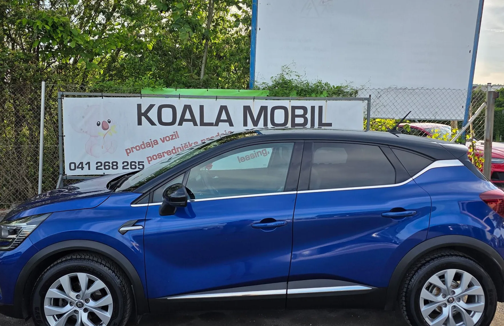 Zunanja slika - Renault Captur - 1.5DCI LIMITED LED-ALU-VIRTUAL-1.LASTNIK-SLOVENSKI - 8