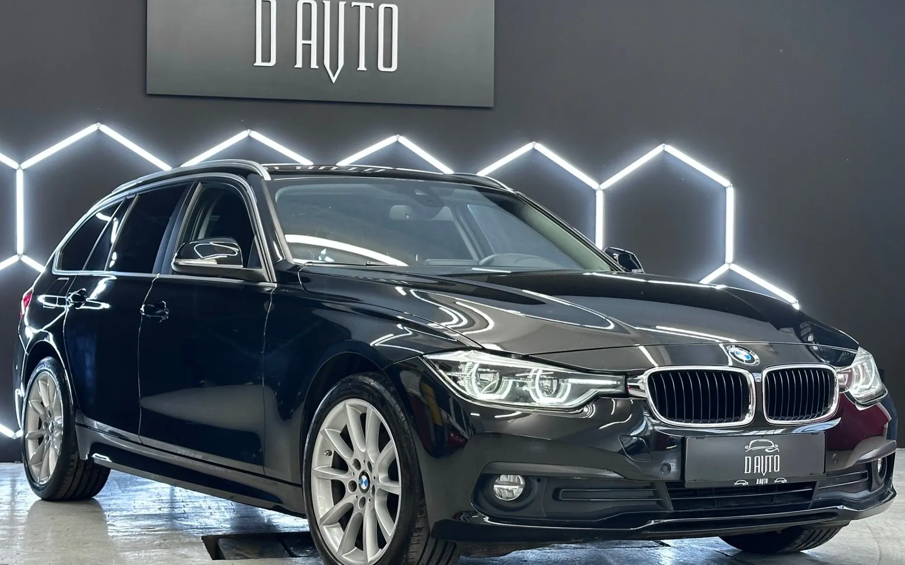Zunanja slika - BMW serija 3 Touring: - 318d Touring LED+NAVI+KAMERA+AVTOMATIK... - 3