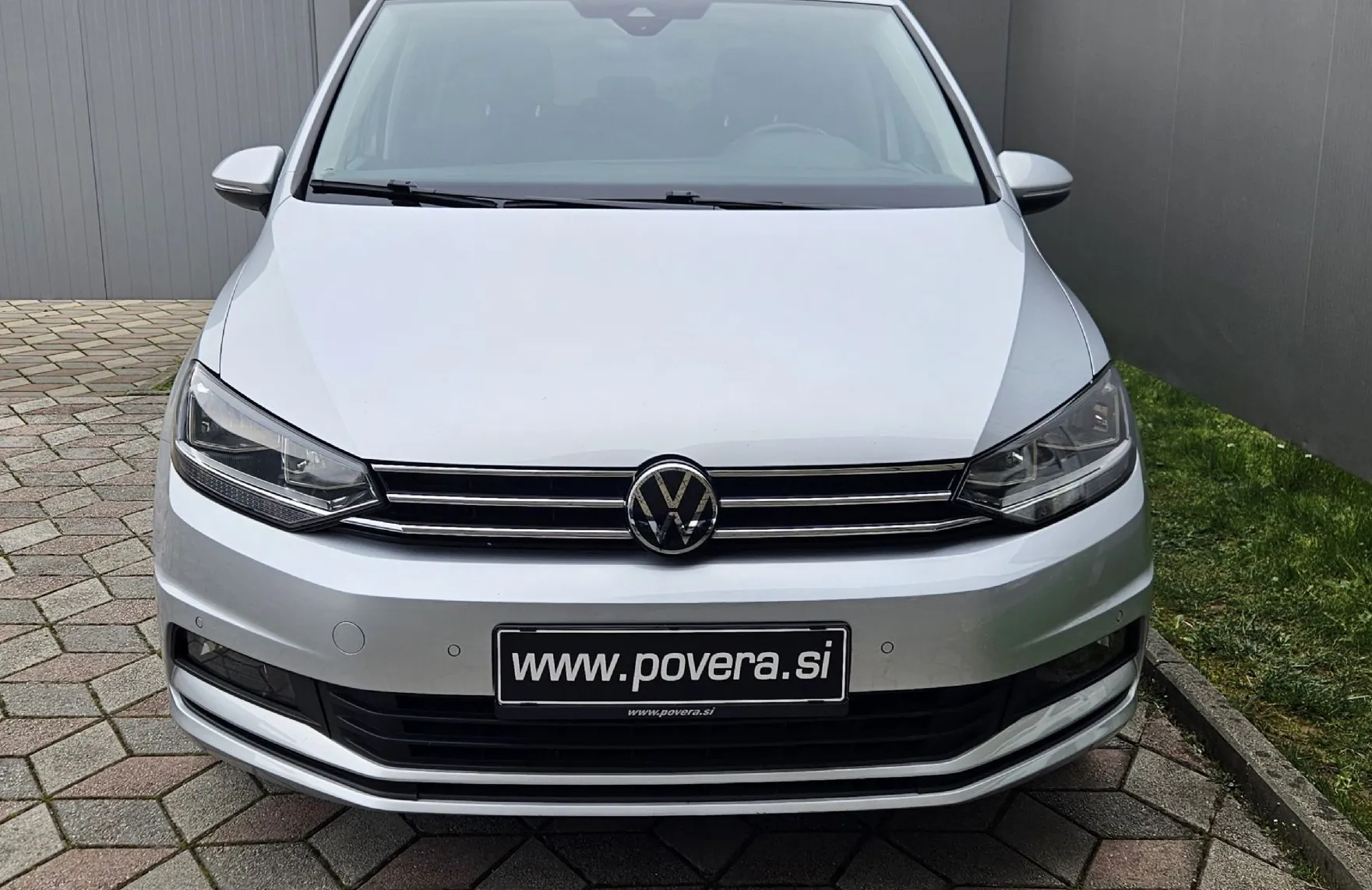 Zunanja slika - VW Touran - 2.0 TDI avt. Family +Vitual+ACC+Kamera+Navi - 2