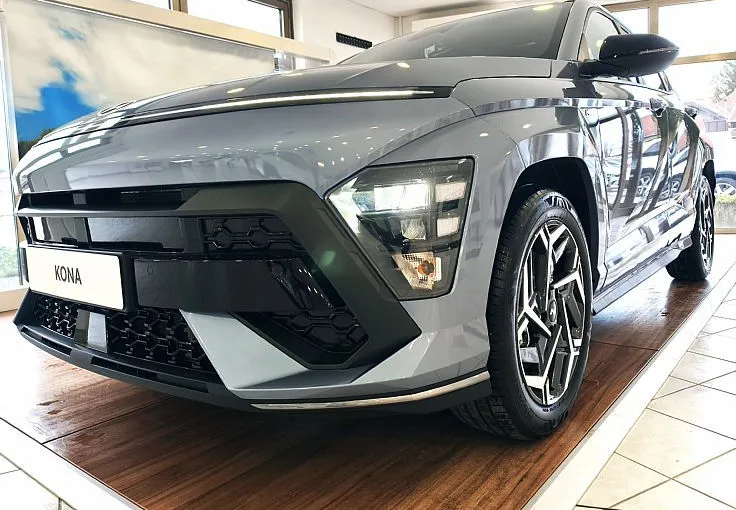 Zunanja slika - Hyundai Kona - 1.6 T-GDI 4WD PREMIUM AVT N-LINE-AMBI-WINTER-VIDEO - 1
