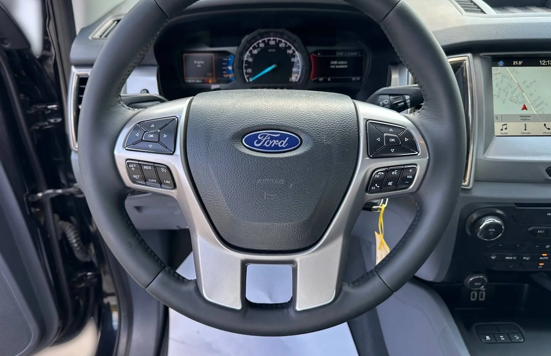 Zunanja slika - Ford Ranger - 3.2 TDCi RC 4X4 AUT.  XENON NAVI TEMP PDC KLJUKA - 16