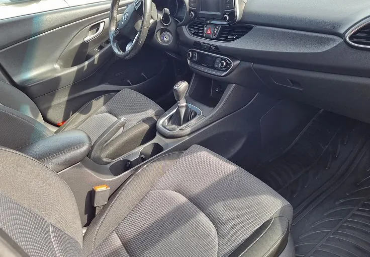 Zunanja slika - Hyundai i30 - 1.0 T-GDI STYLE PRVI LASTNIK SERVISNA - 8