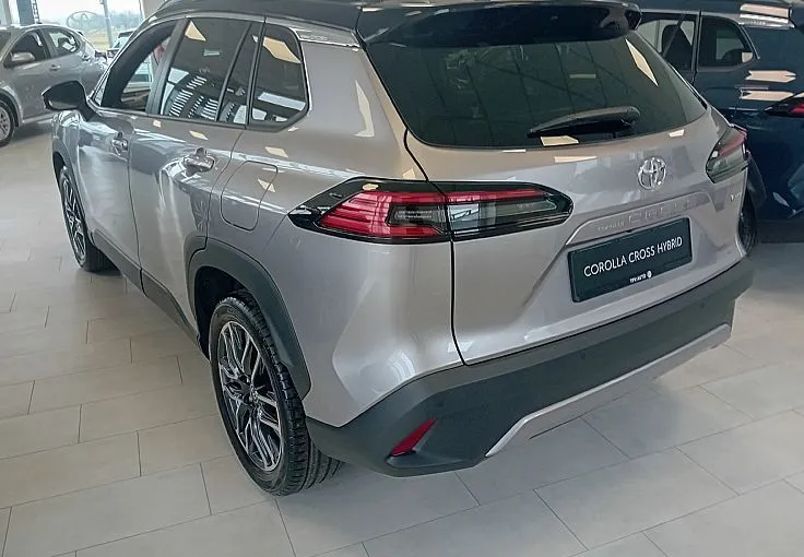 Zunanja slika - Toyota Corolla Cross - 2.0 Style hibrid  HEV  FWD BITONE - 3