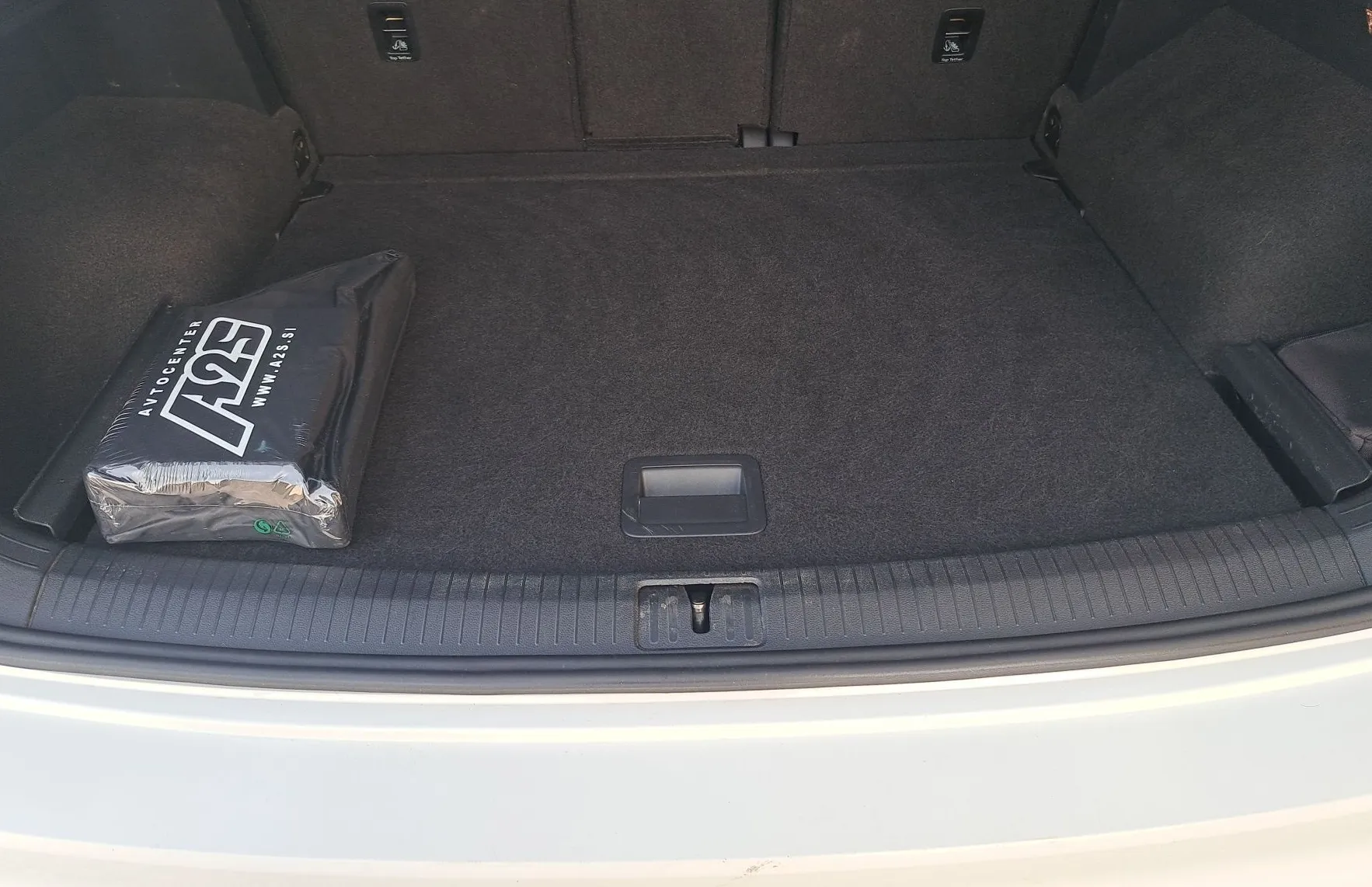 Zunanja slika - VW Tiguan - 2.0 TDI SCR 4MOT. DSG Highline - 11